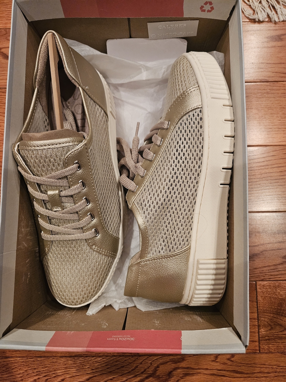 Naturalizer Women's Metallic Beige Mesh Lace-Up Sneakers